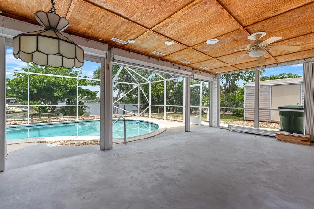 6761 NW 32nd Avenue Fort Lauderdale FL 33309