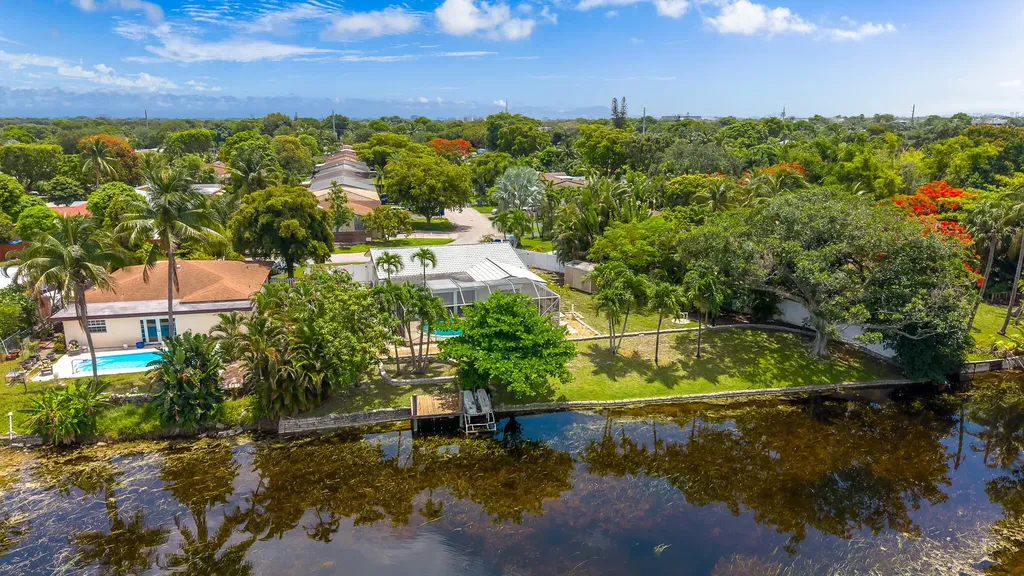 6761 NW 32nd Avenue Fort Lauderdale FL 33309