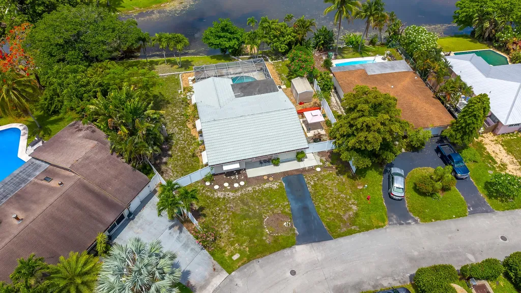 6761 NW 32nd Avenue Fort Lauderdale FL 33309