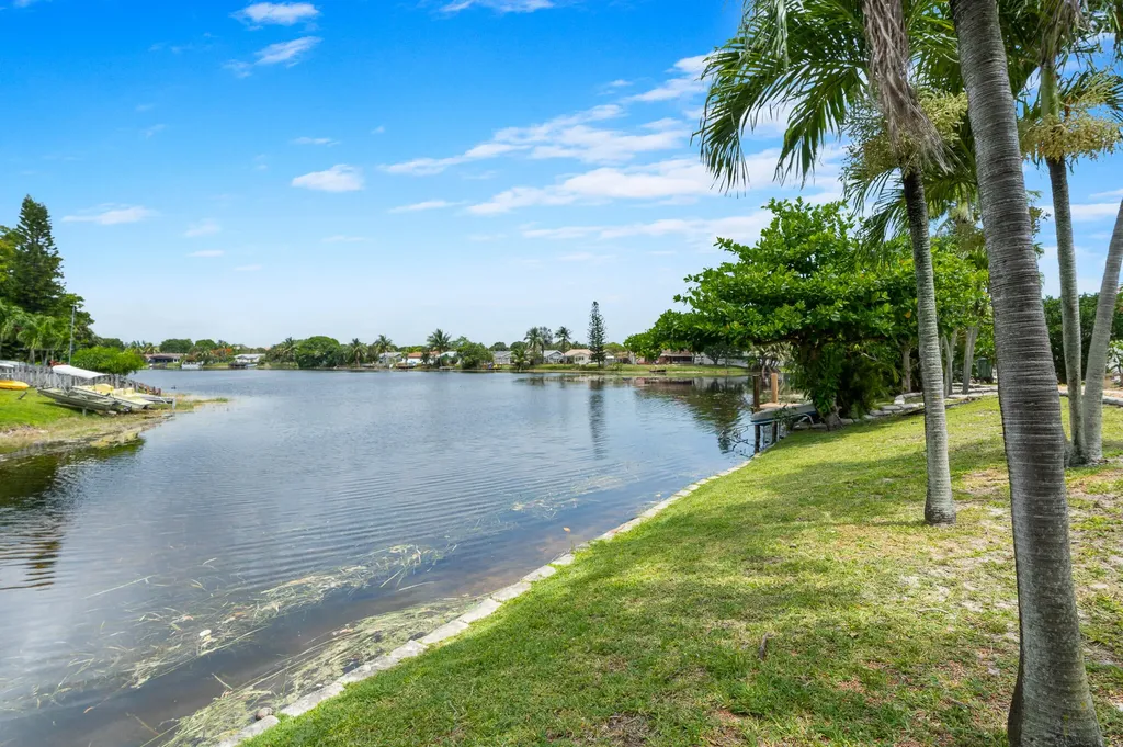 6761 NW 32nd Avenue Fort Lauderdale FL 33309