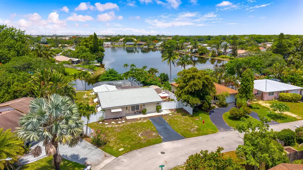 6761 NW 32nd Avenue Fort Lauderdale FL 33309