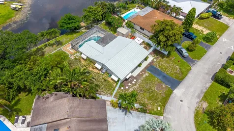 6761 NW 32nd Avenue Fort Lauderdale FL 33309