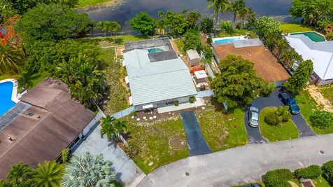 6761 NW 32nd Avenue Fort Lauderdale FL 33309