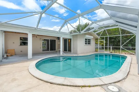 6761 NW 32nd Avenue Fort Lauderdale FL 33309