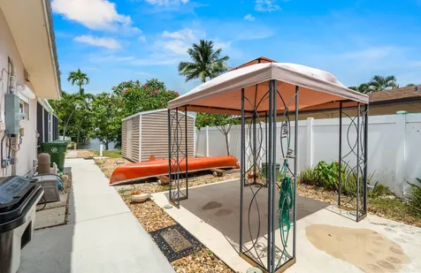 6761 NW 32nd Avenue Fort Lauderdale FL 33309