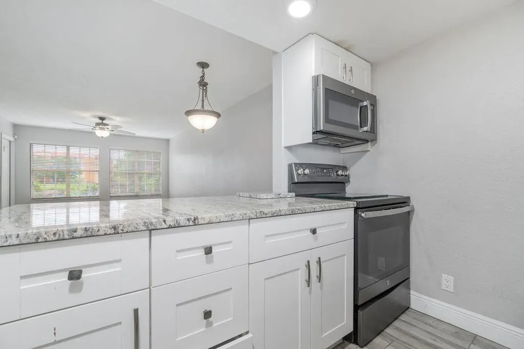 6324 La Costa Drive Boca Raton FL 33433