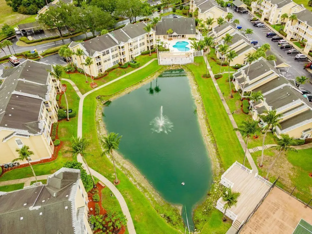 6324 La Costa Drive Boca Raton FL 33433