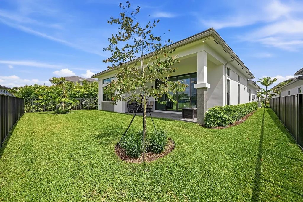 13128 Feathering Way Palm Beach Gardens FL 33412