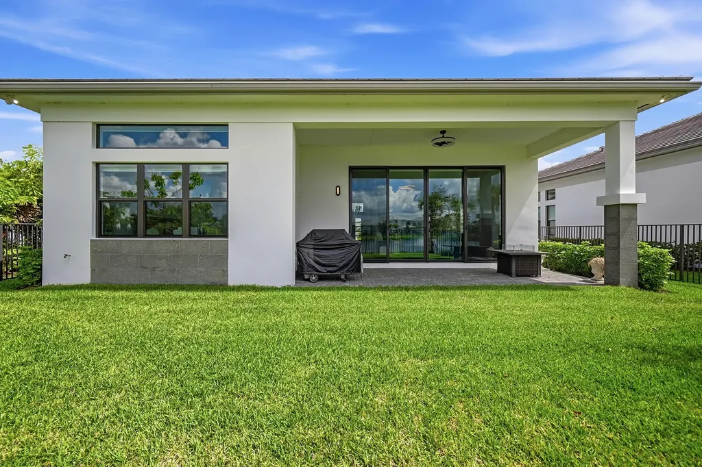13128 Feathering Way Palm Beach Gardens FL 33412