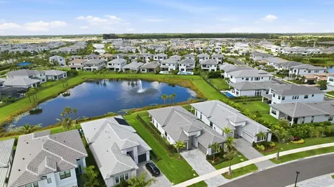 13128 Feathering Way Palm Beach Gardens FL 33412