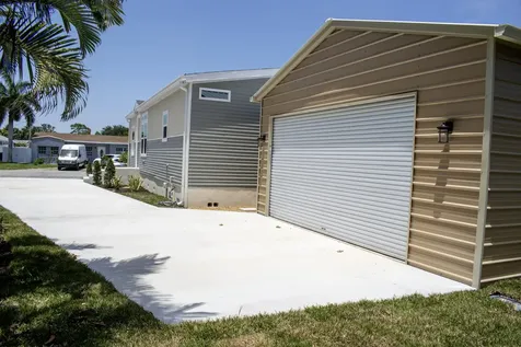 1757 N 12th Court Court N Lake Worth Beach FL 33460