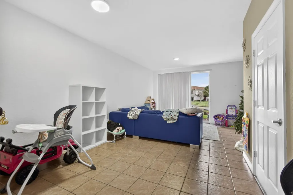 4147 Napoli Lake Drive West Palm Beach FL 33410