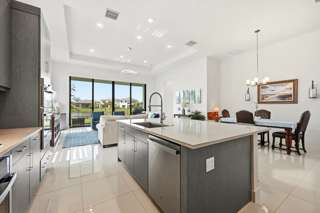 13128 Feathering Way Palm Beach Gardens FL 33412