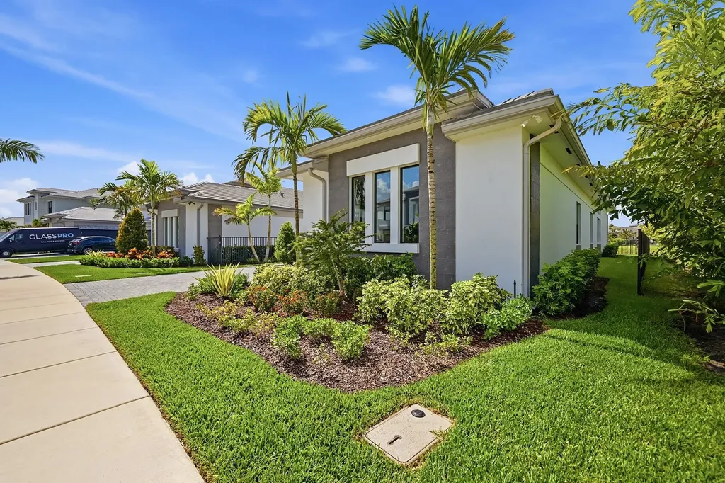 13128 Feathering Way Palm Beach Gardens FL 33412