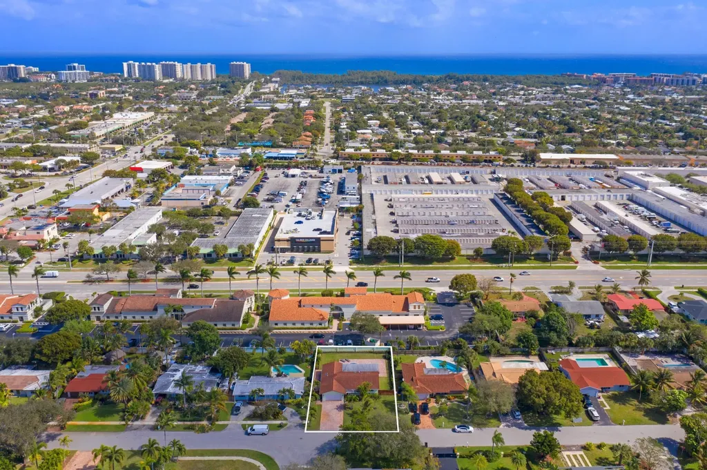 3798 NW 2nd Court Boca Raton FL 33431