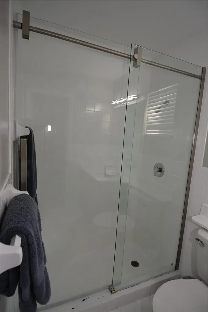 3840 N 42nd Terrace Hollywood FL 33021