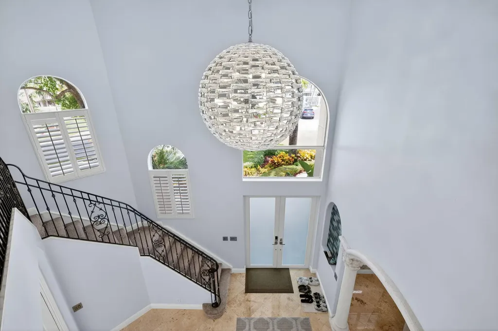 2844 NE 26th Avenue Lighthouse Point FL 33064