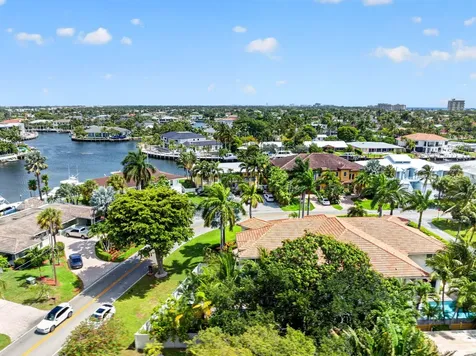 2844 NE 26th Avenue Lighthouse Point FL 33064