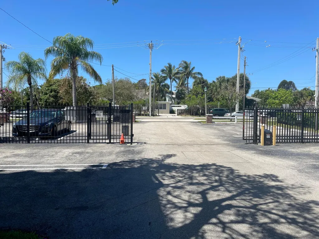 4500 N Flagler Drive West Palm Beach FL 33407