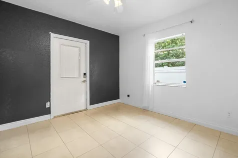 1404 NW 4th Avenue Fort Lauderdale FL 33311