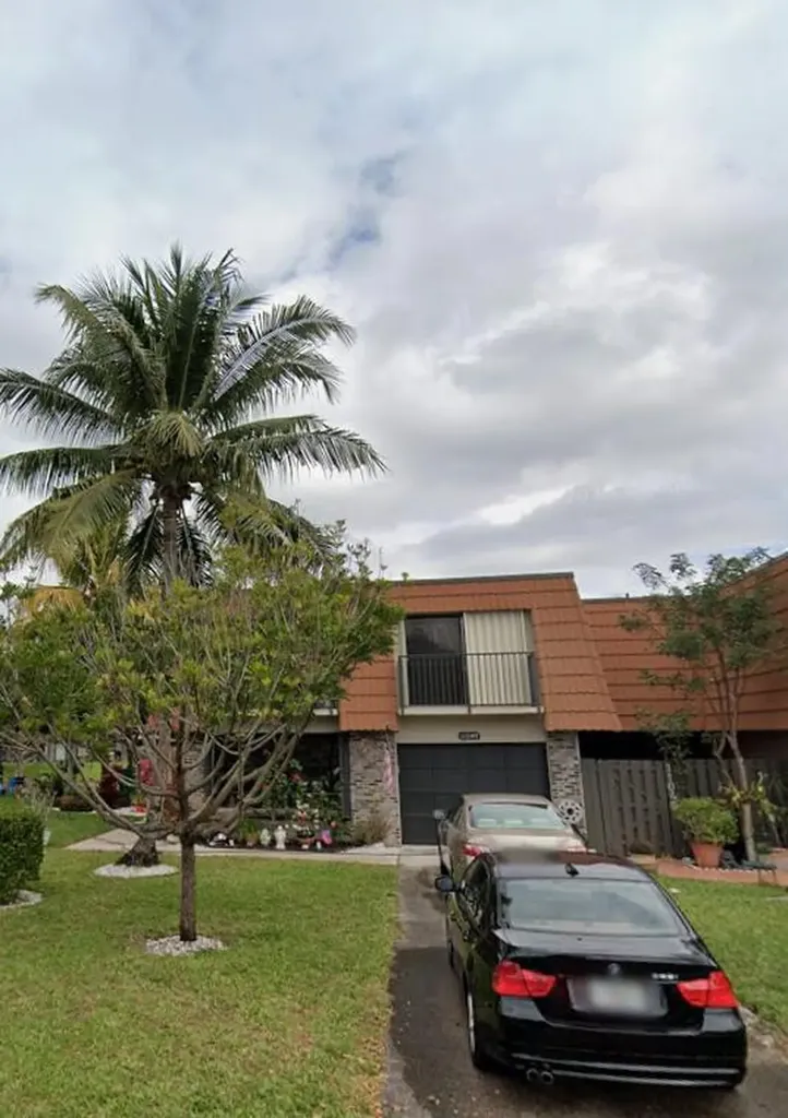 11047 SW 15th Manor Davie FL 33324