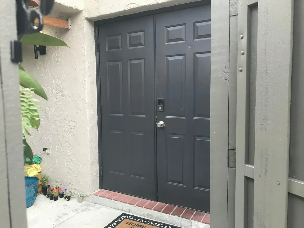 11047 SW 15th Manor Davie FL 33324
