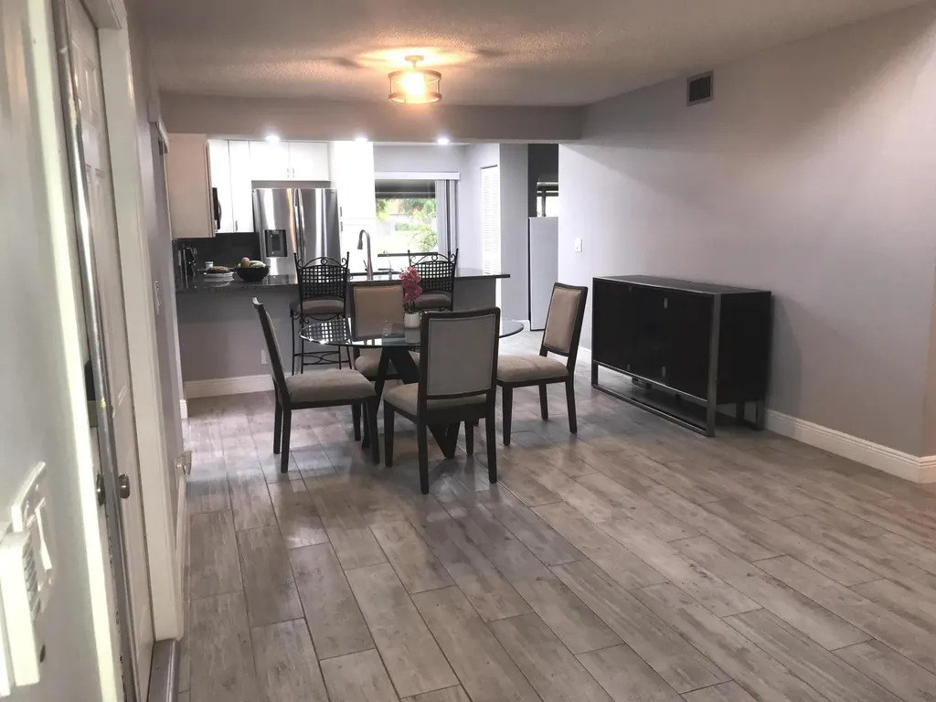 11047 SW 15th Manor Davie FL 33324