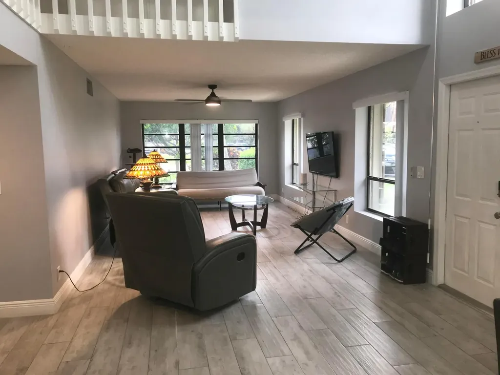 11047 SW 15th Manor Davie FL 33324