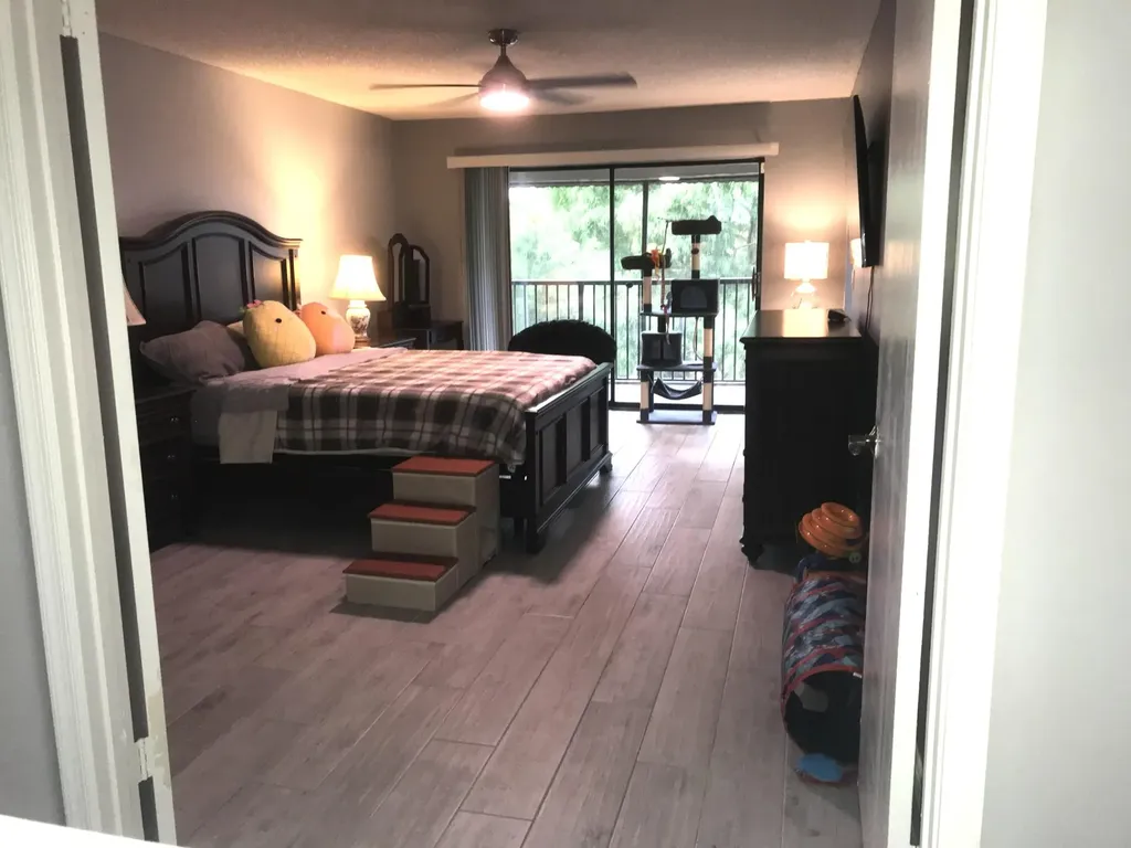 11047 SW 15th Manor Davie FL 33324