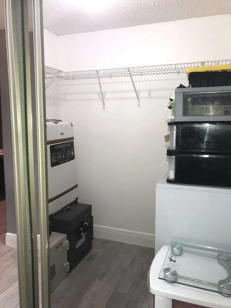 11047 SW 15th Manor Davie FL 33324