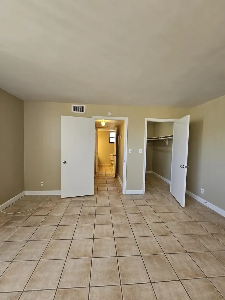 1750 N Congress Avenue West Palm Beach FL 33401