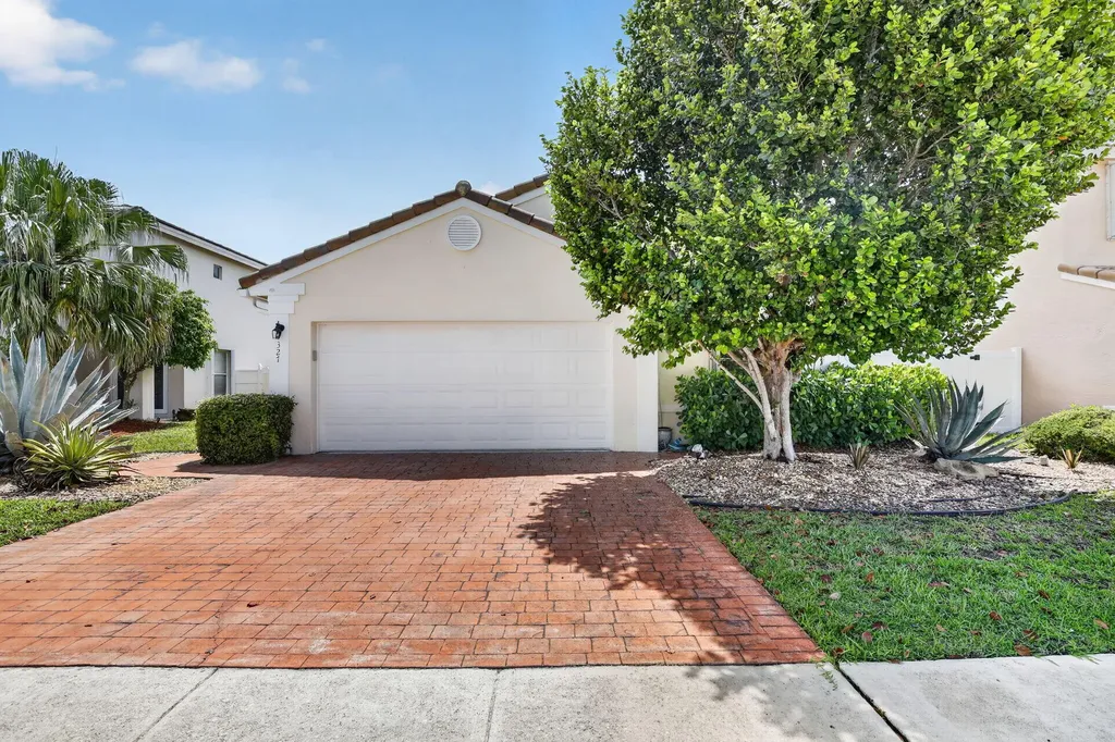 7642 N Blue Spring Drive Parkland FL 33067