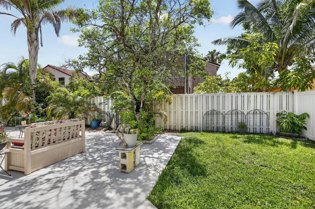 7642 N Blue Spring Drive Parkland FL 33067