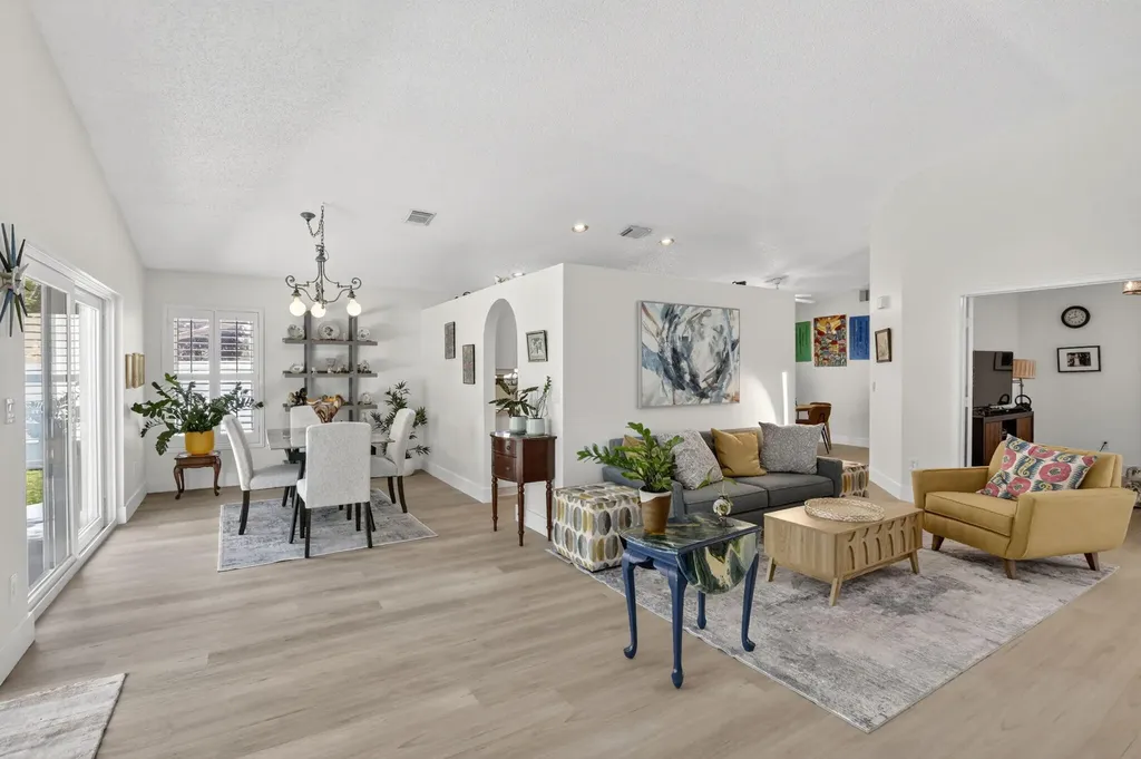 7642 N Blue Spring Drive Parkland FL 33067
