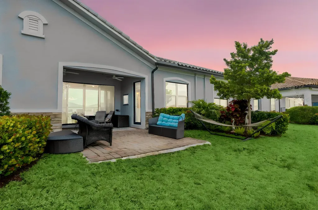 7642 N Blue Spring Drive Parkland FL 33067