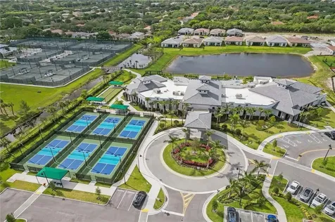 7642 N Blue Spring Drive Parkland FL 33067
