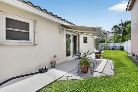 7642 N Blue Spring Drive Parkland FL 33067