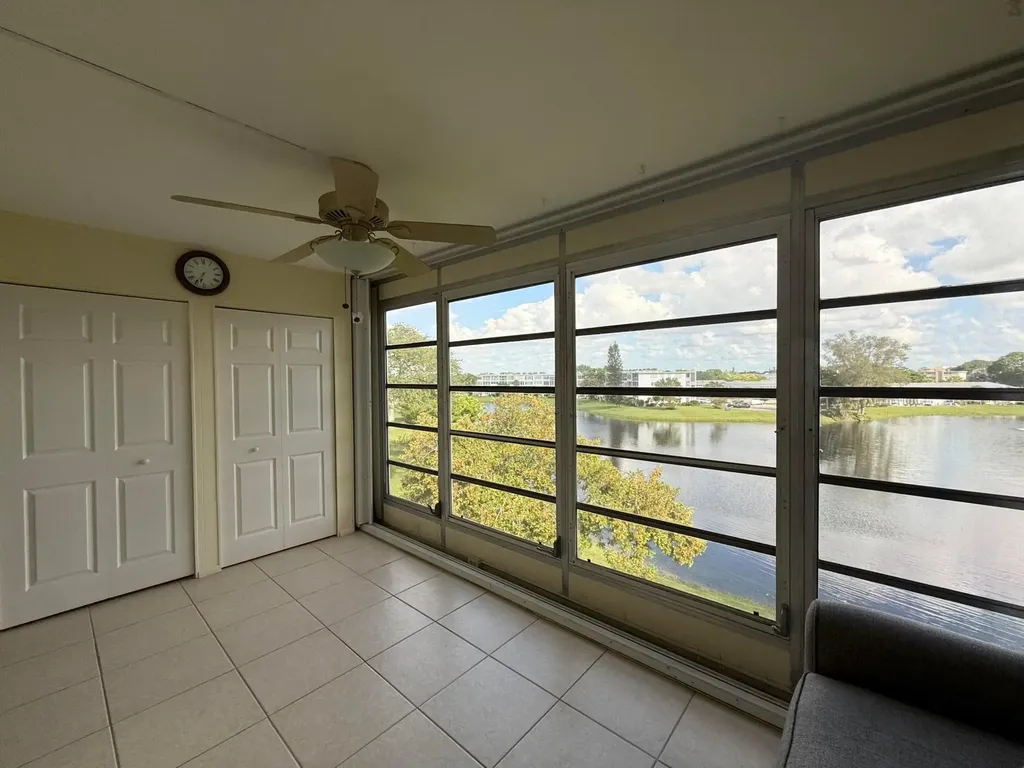 4021 Farnham O Deerfield Beach FL 33442