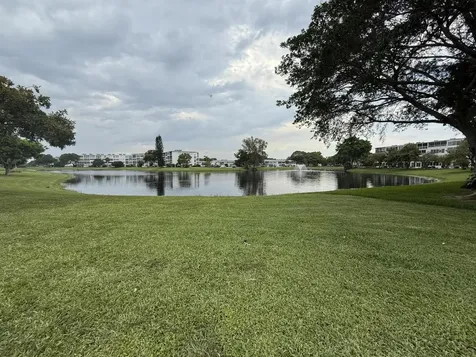 4021 Farnham O Deerfield Beach FL 33442