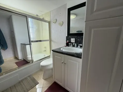 4021 Farnham O Deerfield Beach FL 33442