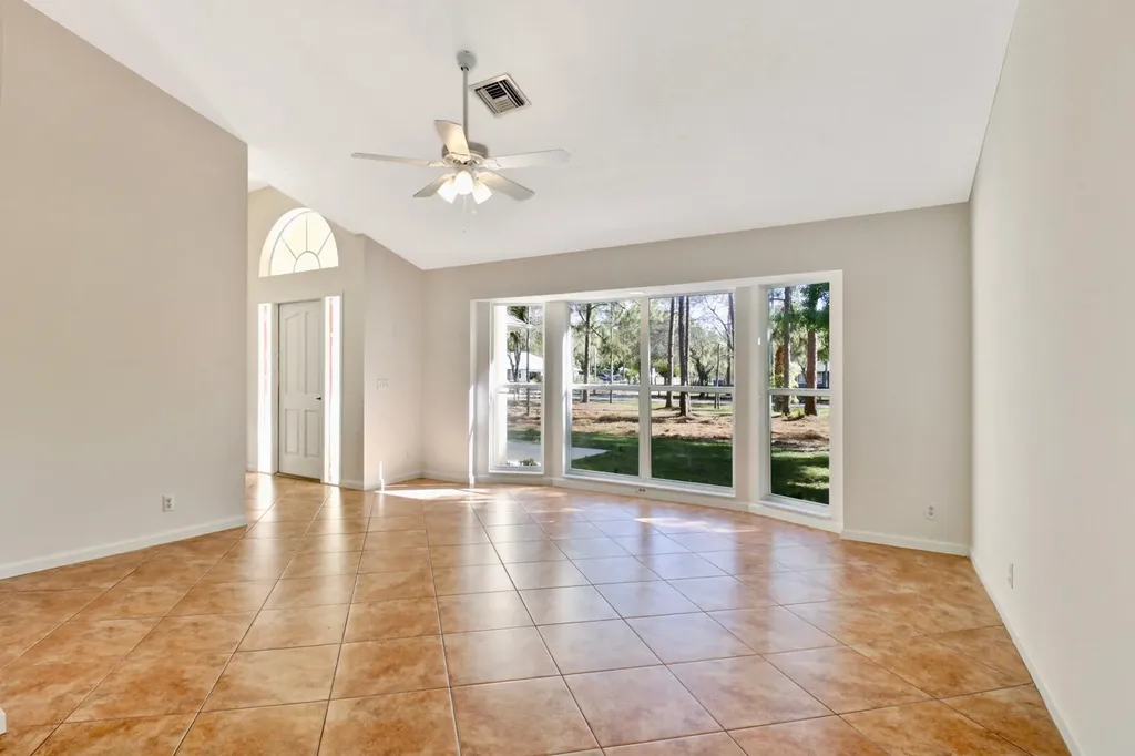 17707 127th Drive N Jupiter FL 33478