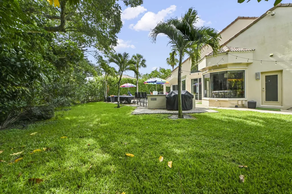 7165 Mariana Court Boca Raton FL 33433