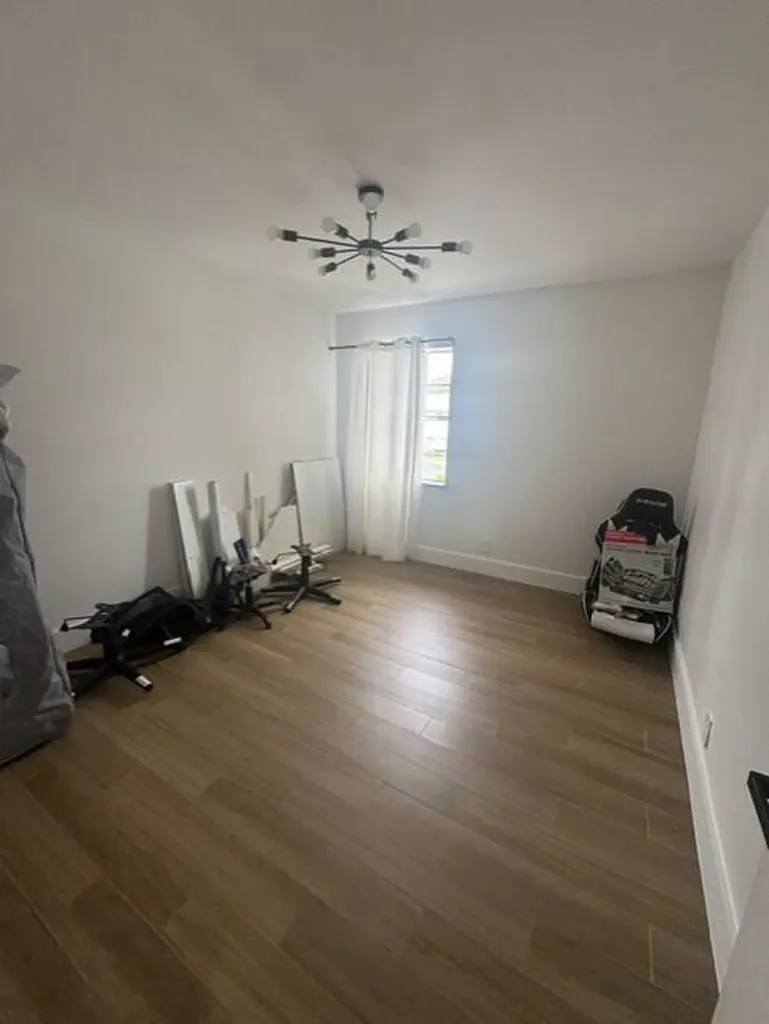 1829 SW 81st Way Davie FL 33324
