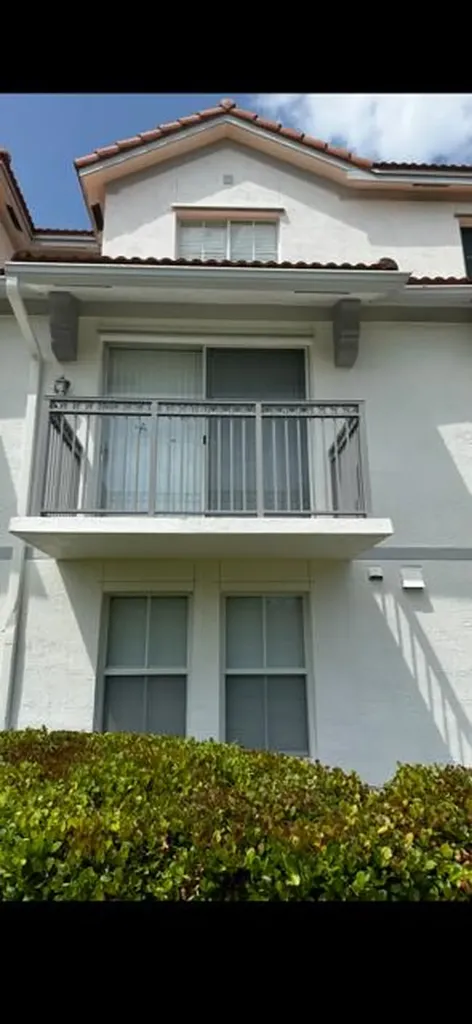 2036 Alta Meadows Lane Delray Beach FL 33444