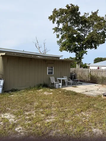 198 SE 4th Street Delray Beach FL 33483