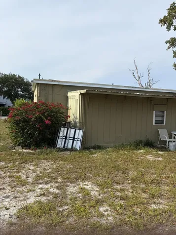 198 SE 4th Street Delray Beach FL 33483
