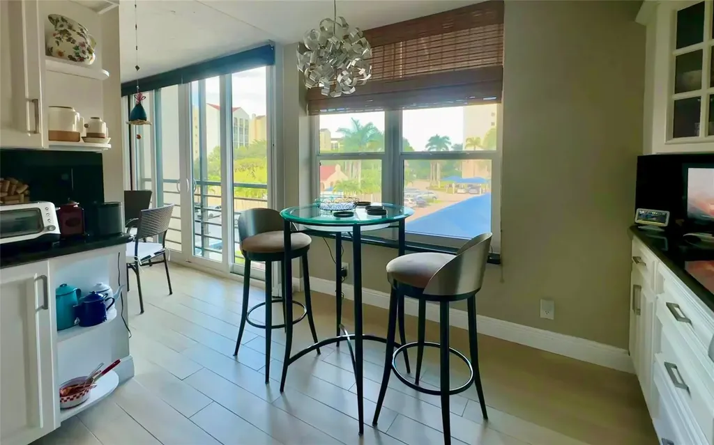 7582 Regency Lake Drive Boca Raton FL 33433