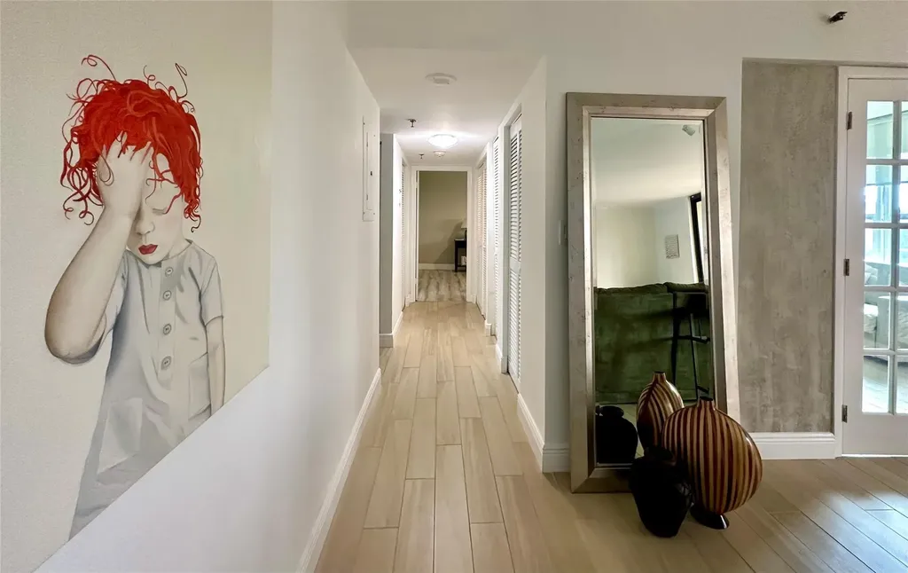 7582 Regency Lake Drive Boca Raton FL 33433