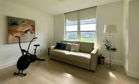 7582 Regency Lake Drive Boca Raton FL 33433