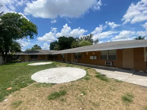 1019 NW 5th Avenue Fort Lauderdale FL 33311